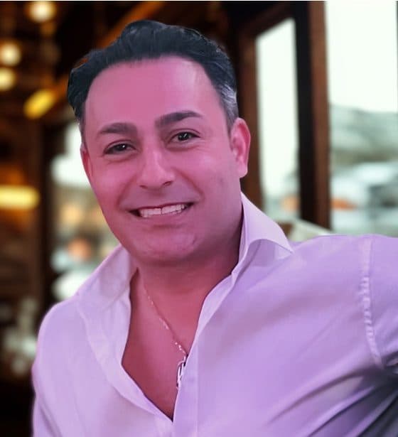 Amir, fundador de Sudsy Social